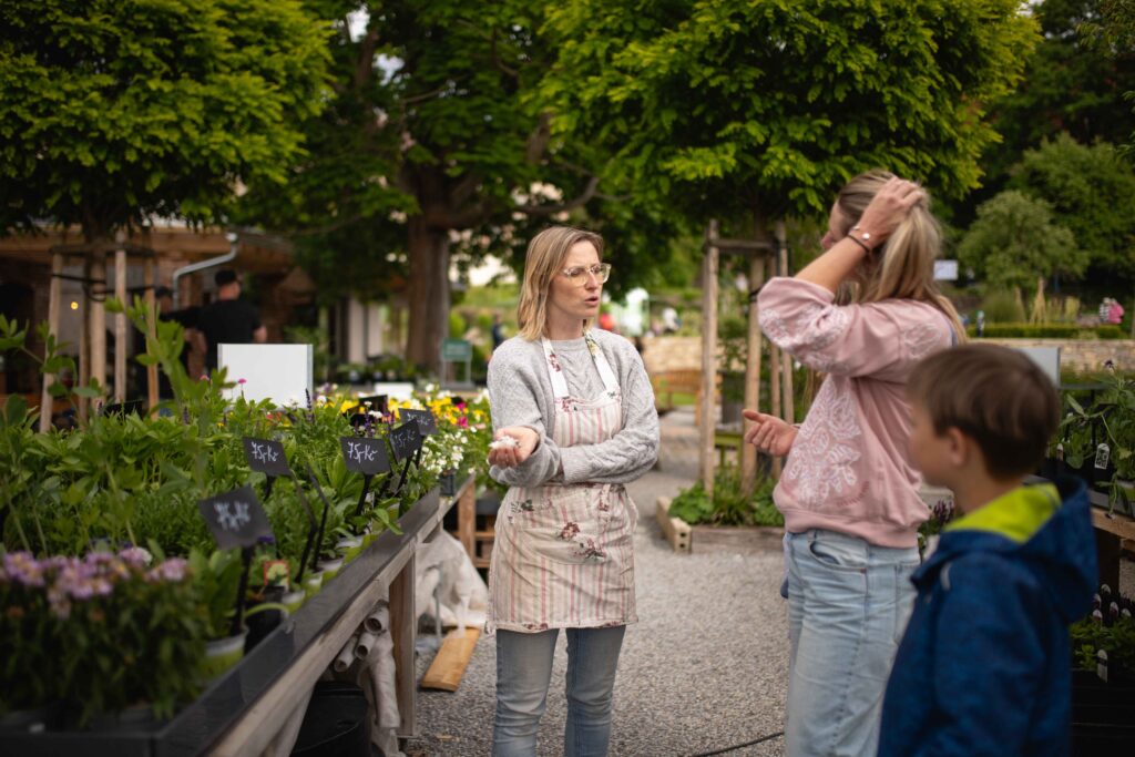 Fotografie z akce Setkání v zahradě