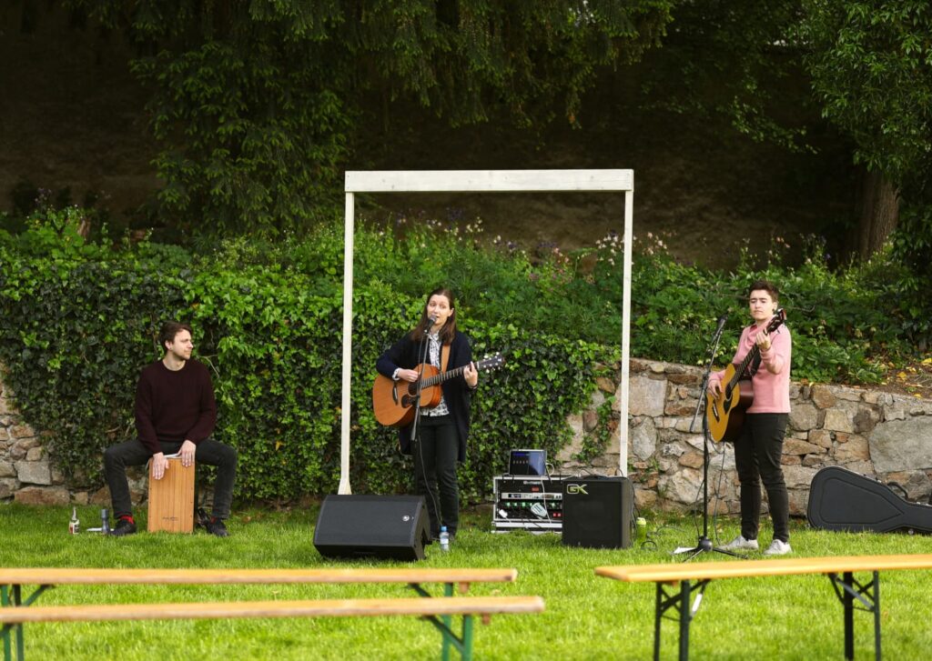 Koncert Petry Göbelové v Krafferově zahradě